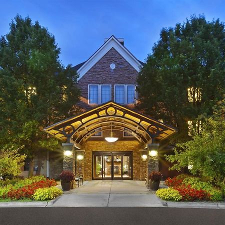 Staybridge Suites Detroit-Utica By Ihg Exteriör bild