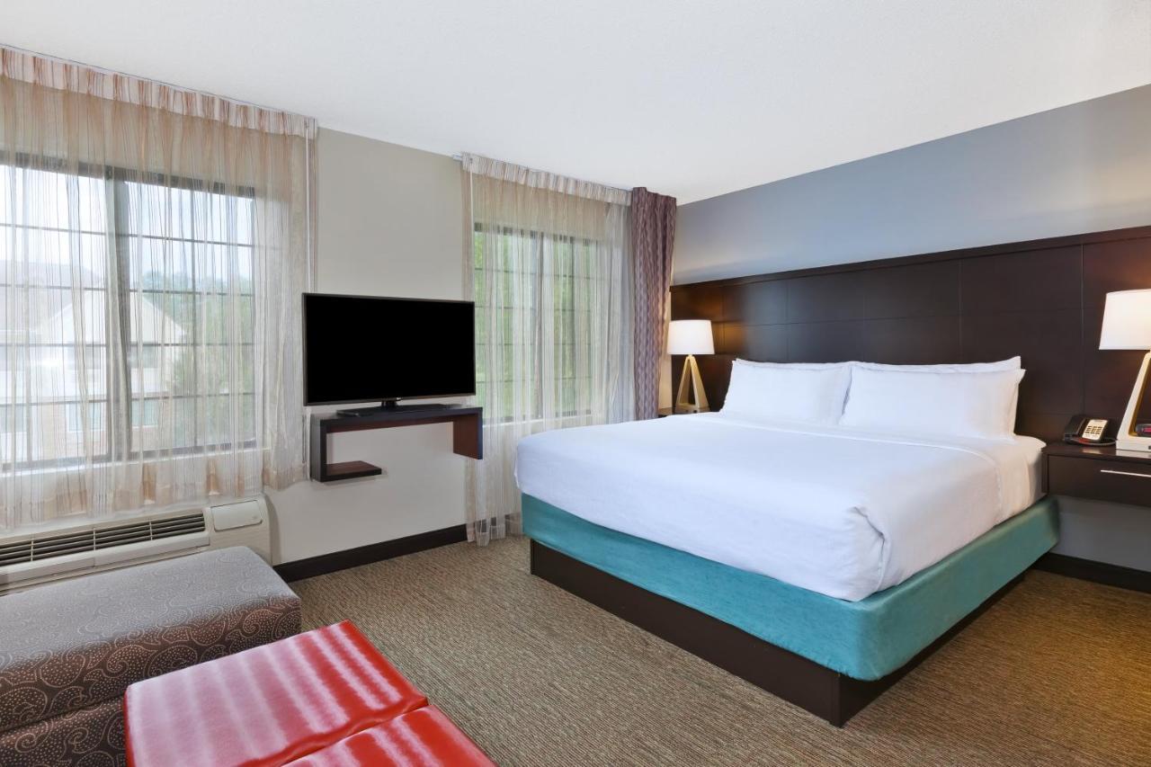 Staybridge Suites Detroit-Utica By Ihg Exteriör bild